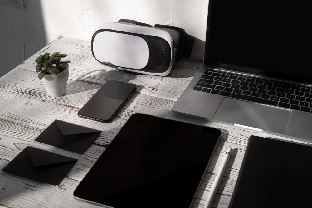 High-Tech Gadgets Prize